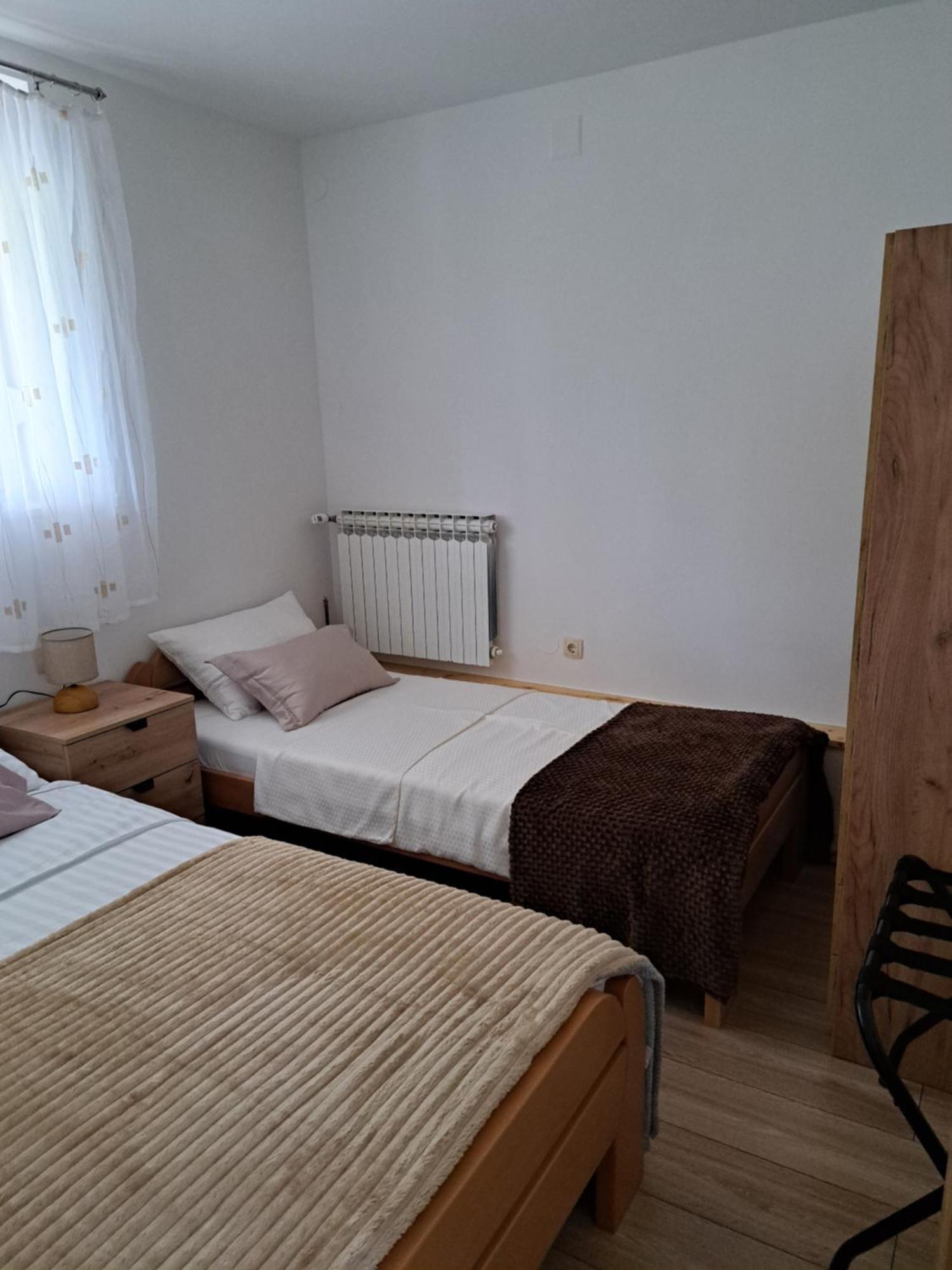 Apartman Teo Duga Resa Exterior foto